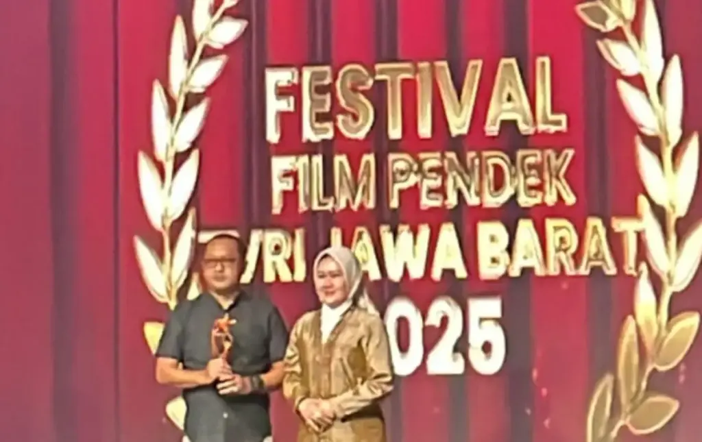 Dudi Suryadarma Buktikan Cirebon Punya Kelas, Karyanya Menang di Film Pendek Terfavorit TVRI Jabar 2025 Dokumen Pribadi